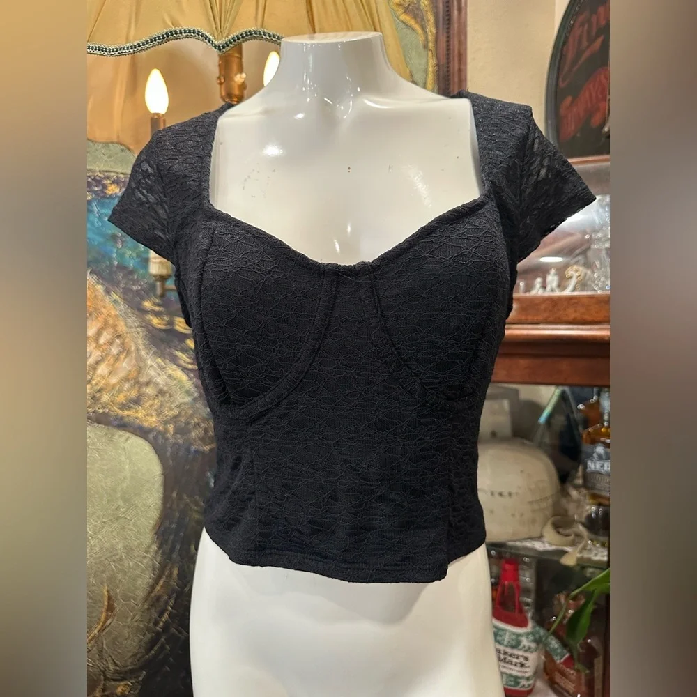 Wild Fable Black Lace Sweetheart Crop Top - Size M - Picture 4 of 9